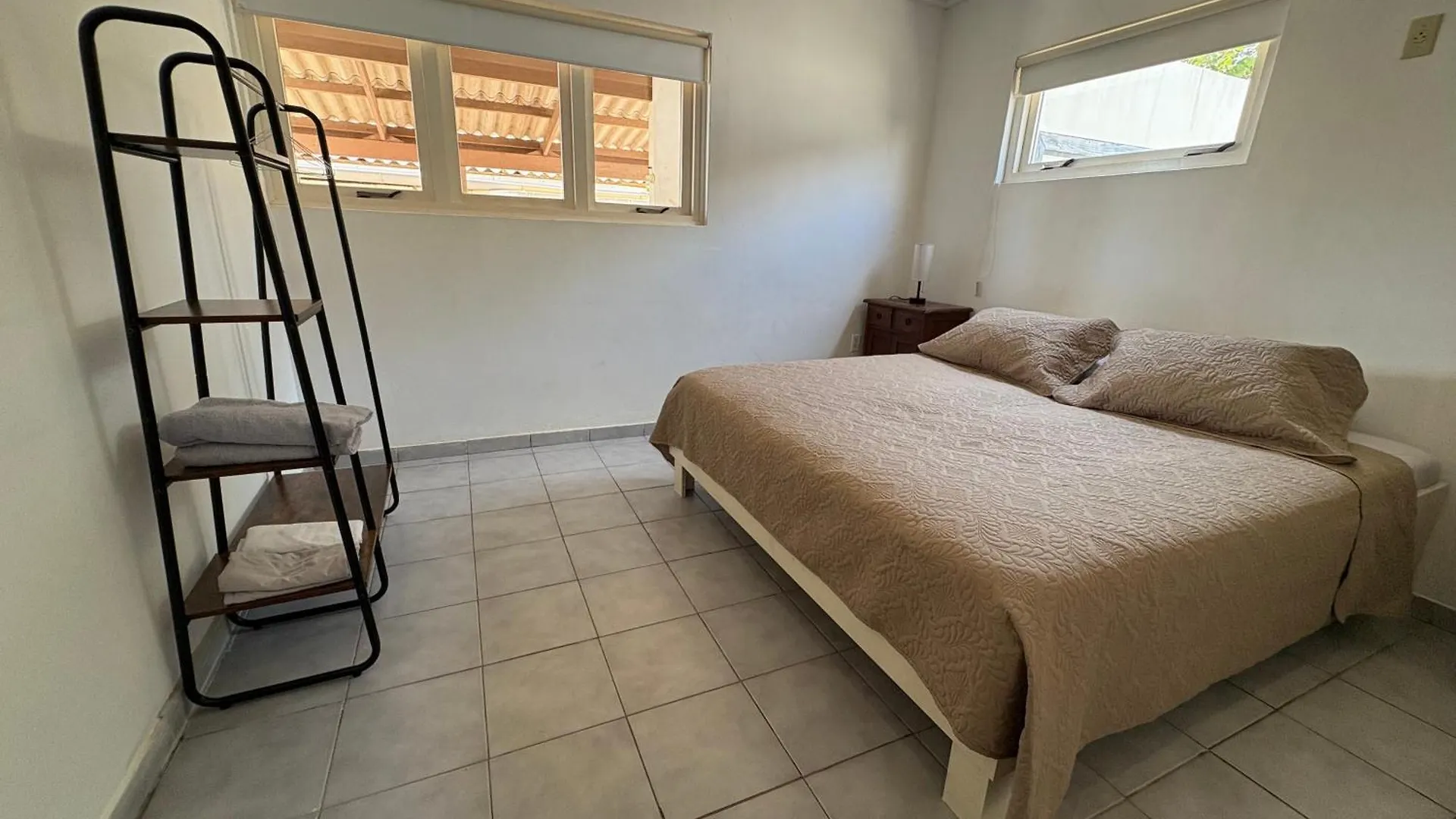Tropical Escape - Peaceful 2Br With Nature Vibes Willemstad 0*,  Curaçao